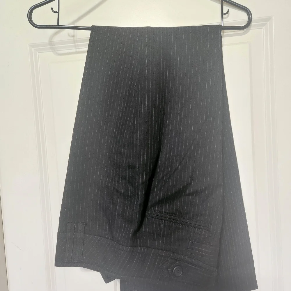Gorgeous and Classy Ann Taylor The Loft Jean Material pant suit Sz 4top Sz 2pant - Picture 4 of 5